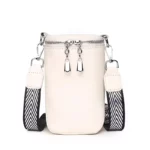 mini sac bandoulière rond couleur crème sur fond blanc
