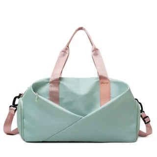 Accueil Sac de sport bandoulière étanche noir avec compartiment chaussures