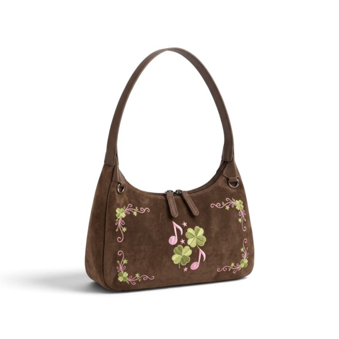 Sac hobo en simili daim brodé trèfles et notes de musique sac bandouliere daim trefle musique 1